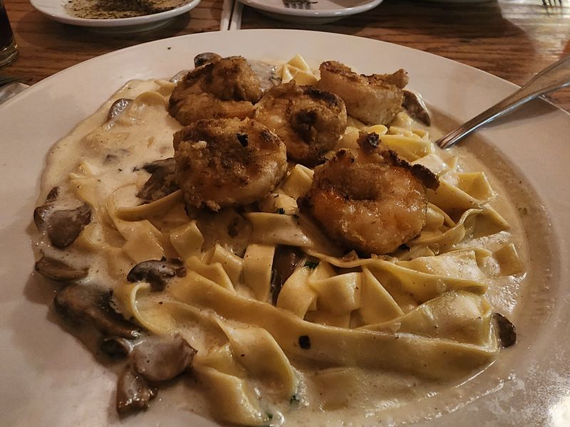 12 Small-Town Alabama Restaurants That Outsiders Rarely Experience - Decor Hint Ricatoni's Italian Grill