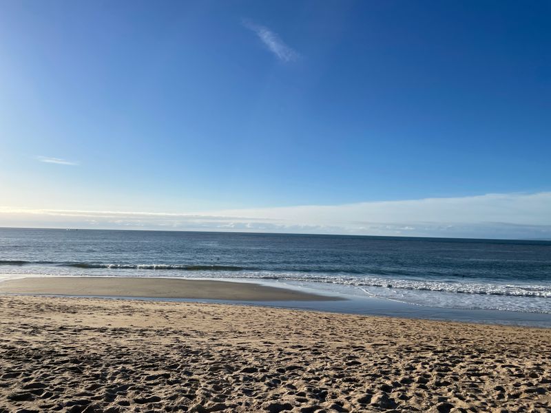Monterey Bay's Submarine Canyon Affects Local Weather