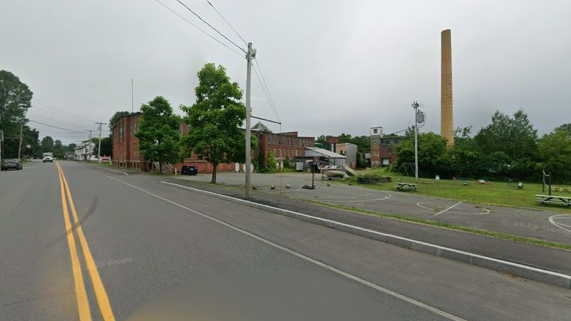 13 Maine Markets Delivering The Freshest Cuts Straight From Local Farms - Decor Hint Crown O' Maine Organic Cooperative