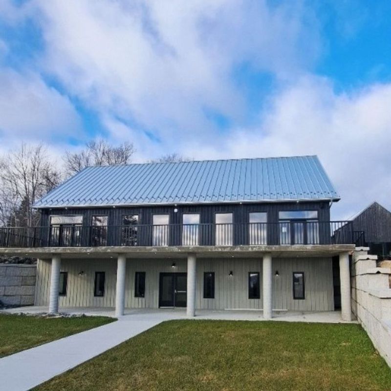 Quarterdeck Resort Restaurant