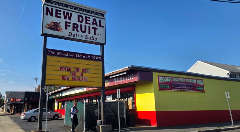 Massachusetts' Most Legendary Italian Sub Shops That Take Stacked To A New Level - Decor Hint New Deal Fruit