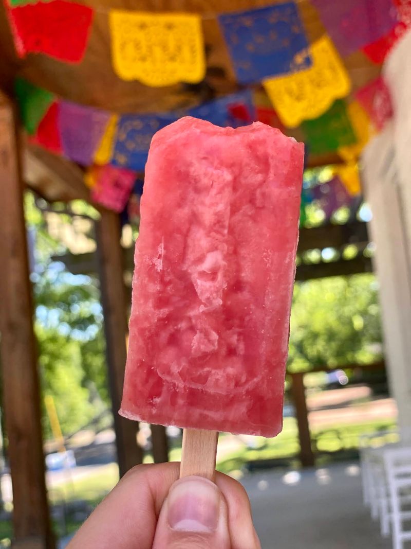 16 Tennessee Ice Cream Stops So Good Not Even Winter Slows Them Down - Decor Hint Las Paletas