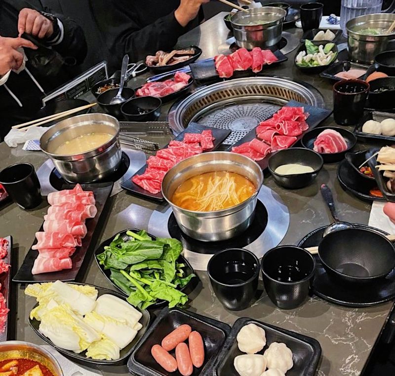 13 California All-You-Can-Eat Seafood Restaurants Totally Worth The Splurge - Decor Hint Seapot Daly City