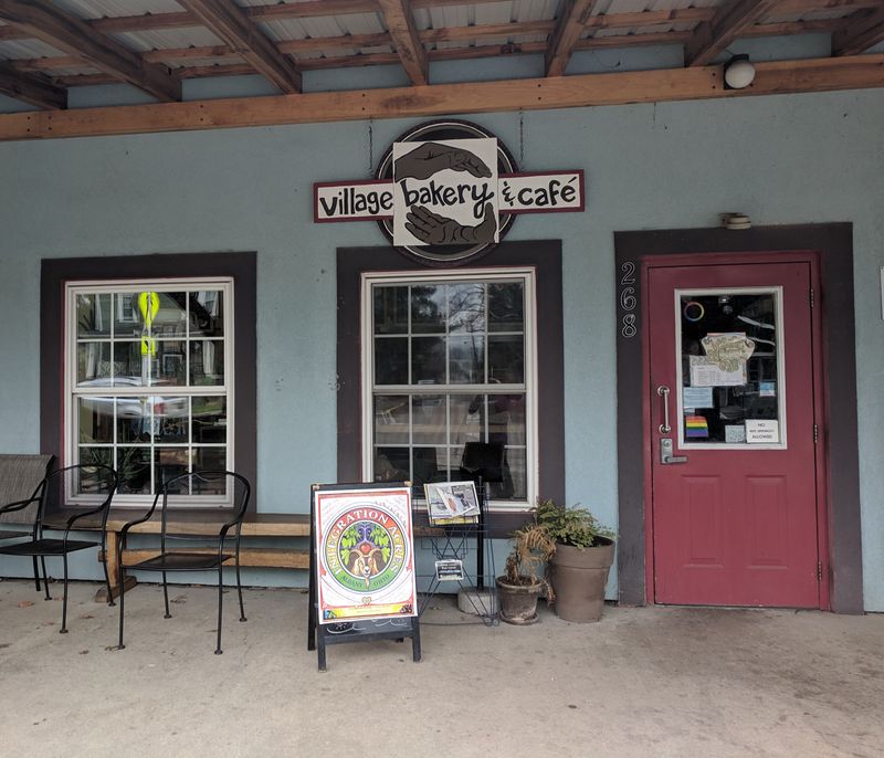 Discover Ohio's Most Comforting Homemade Pies - Decor Hint Village Bakery And Cafe