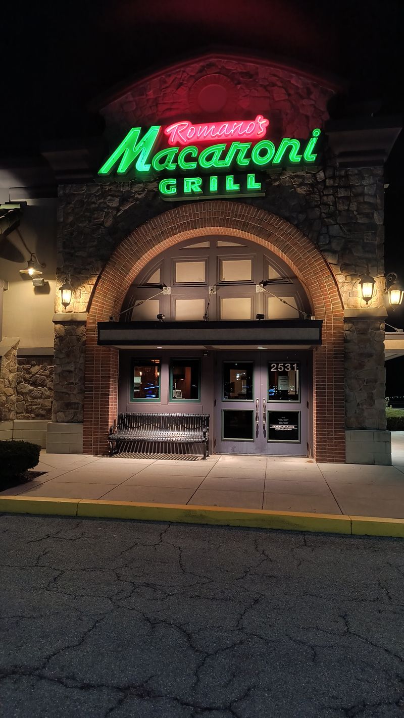 Romano's Macaroni Grill