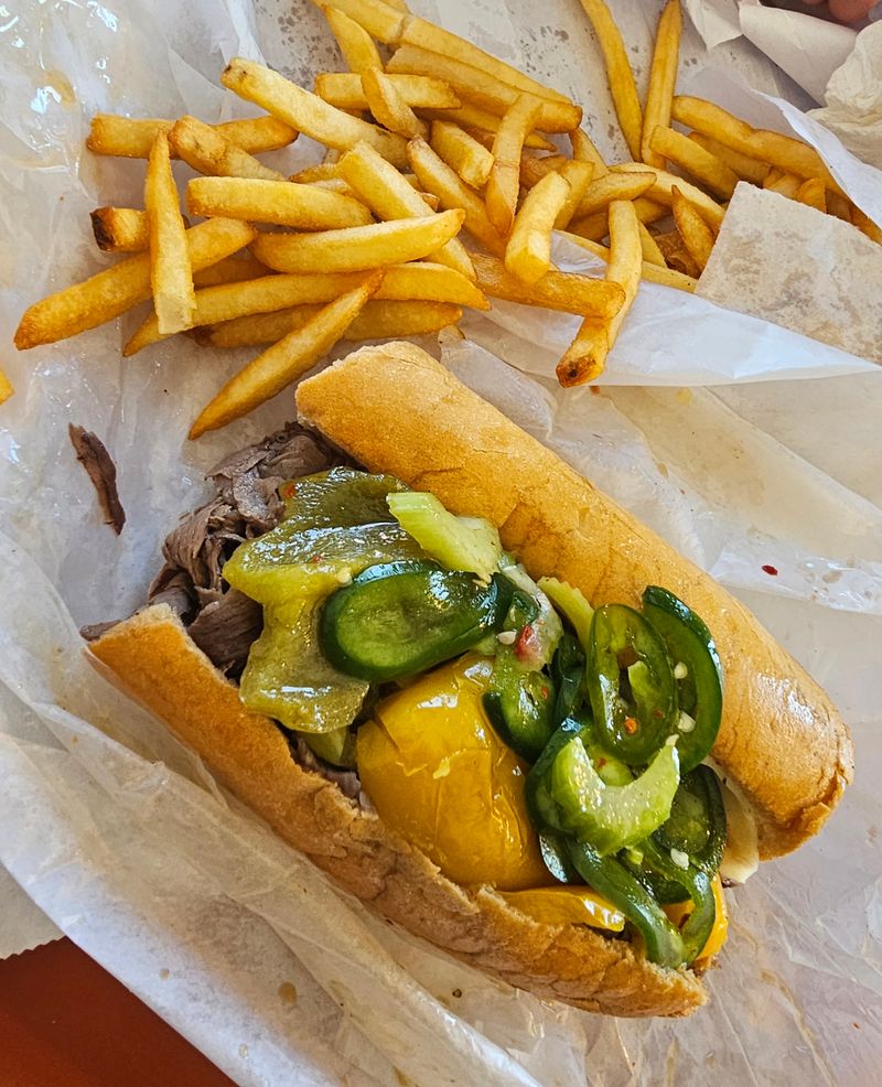 11 Places In Illinois Where Italian Beef Still Comes First - Decor Hint Jay's Beef