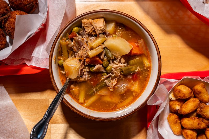 Wisconsin's Quirky Food Expressions That Outsiders Just Don't Get - Decor Hint Booyah