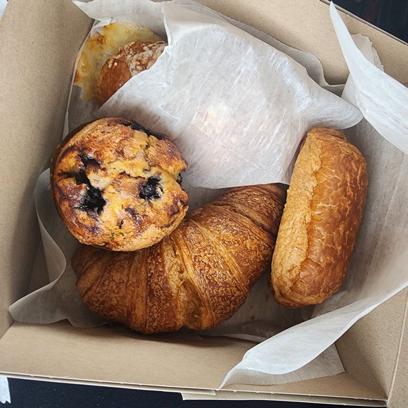 13 Florida Pastry Shops So Good They Sell Out Before Sunrise - Decor Hint The French Bakery
