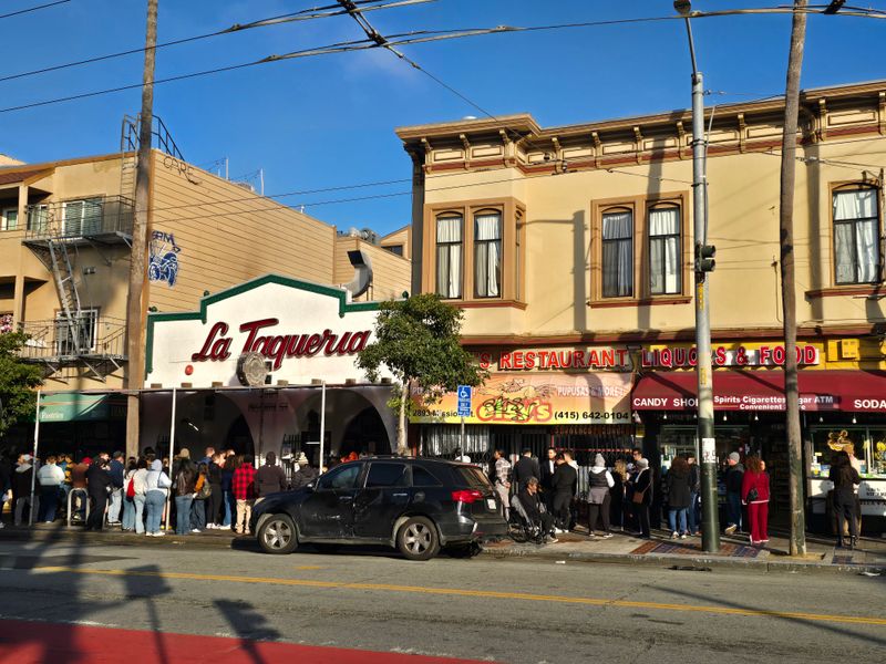 California's Favorite Taco And Burrito Stops Loved By Locals - Decor Hint La Taqueria