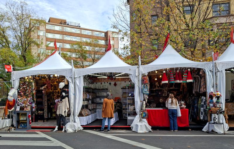 DC Holiday Market At Dupont Circle