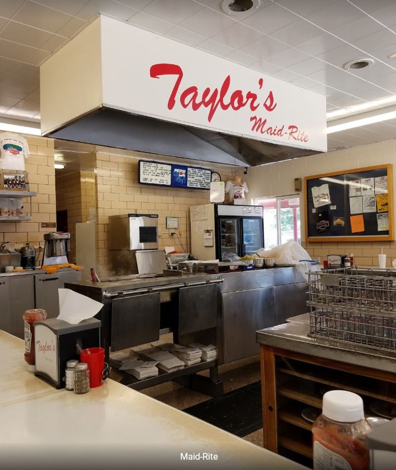 14 Secret Iowa Restaurants That Locals Keep To Themselves - Decor Hint Taylor's Maid-Rite