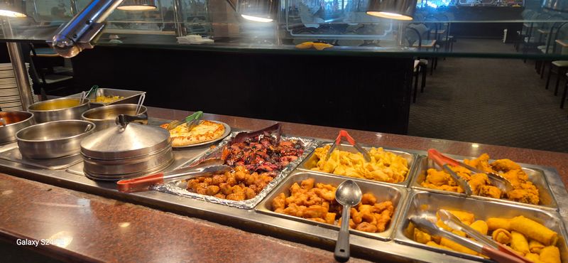 Golden Corral Buffet & Grill