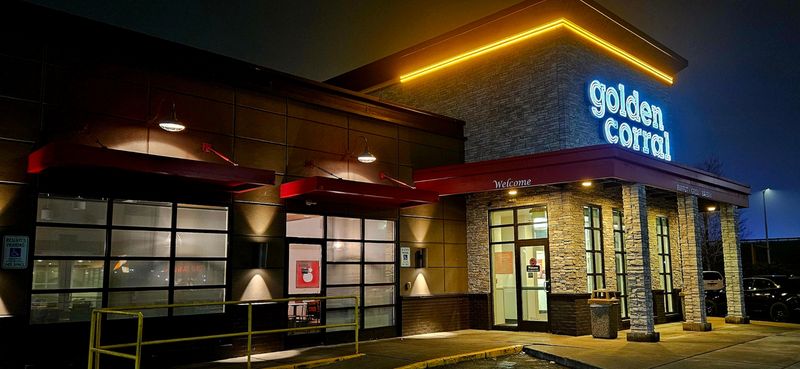 South Carolina All-You-Can-Eat Buffets That Keep Drawing Crowds - Decor Hint Golden Corral