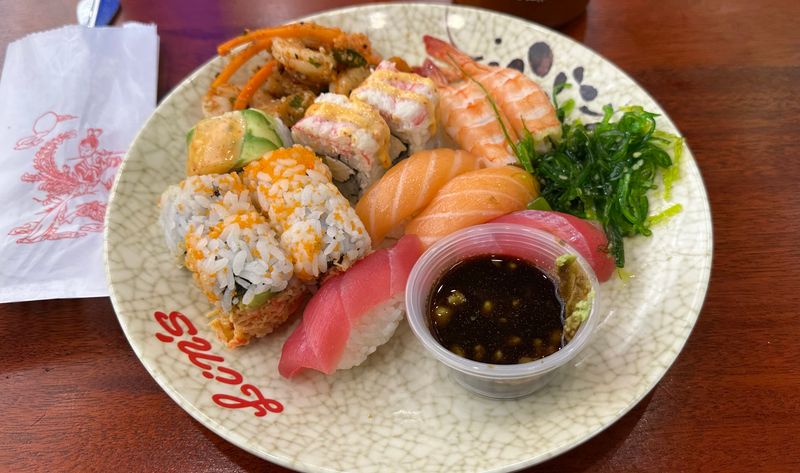 11 Texas All-You-Can-Eat Seafood Buffets Locals Say Are Worth The Drive - Decor Hint Lin's Seafood & Sushi Buffet