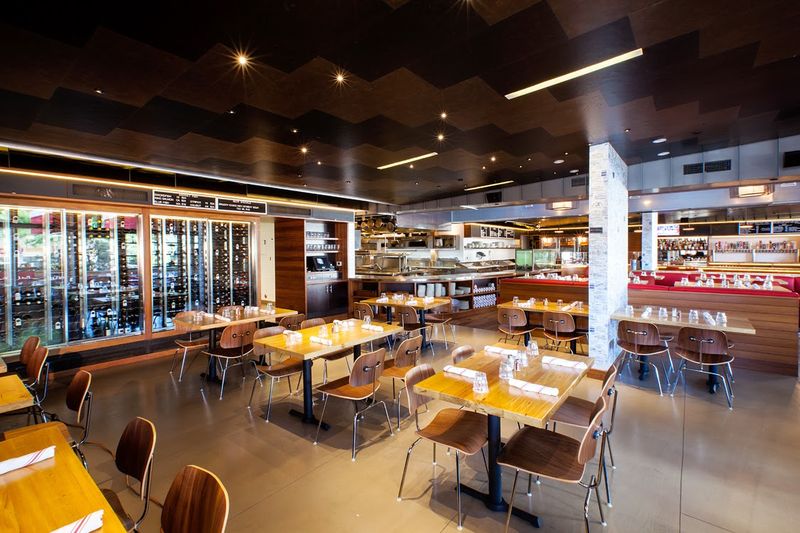 Texas Seafood Joints Locals Choose Every Time Over Upscale Alternatives - Decor Hint Connie’s Seafood