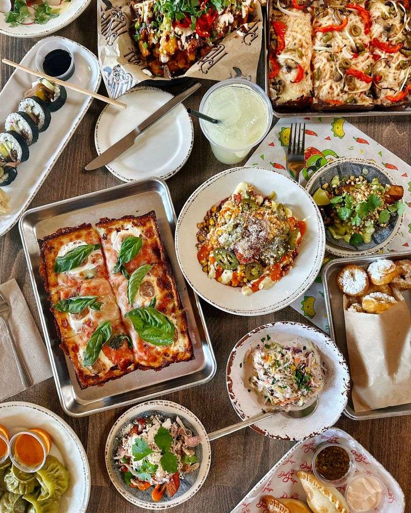 The Minneapolis Food Spots Worth Planning Your Day Around - Decor Hint The Market At Malcolm Yards