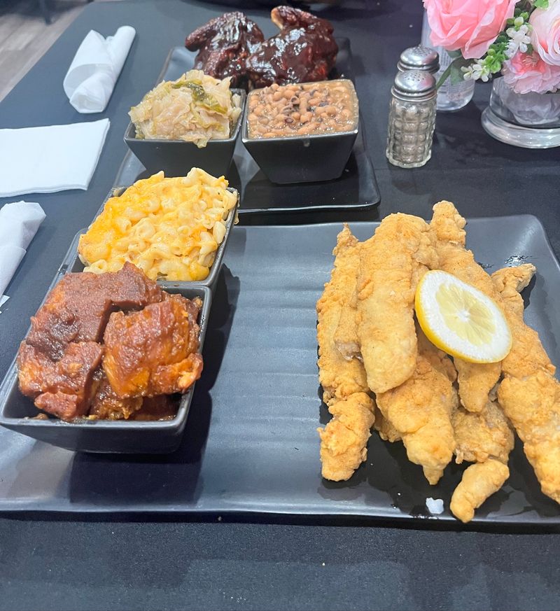 13 New Jersey Catfish Houses That Nail The Crunch With A True Down-Home Twist - Decor Hint Corinne's Place