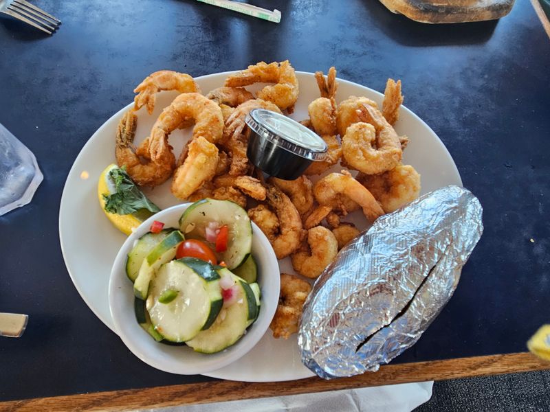 16 North Carolina Seafood Buffets That Keep Locals Coming Back Again And Again - Decor Hint Sugar Creek Soundfront Restaurant