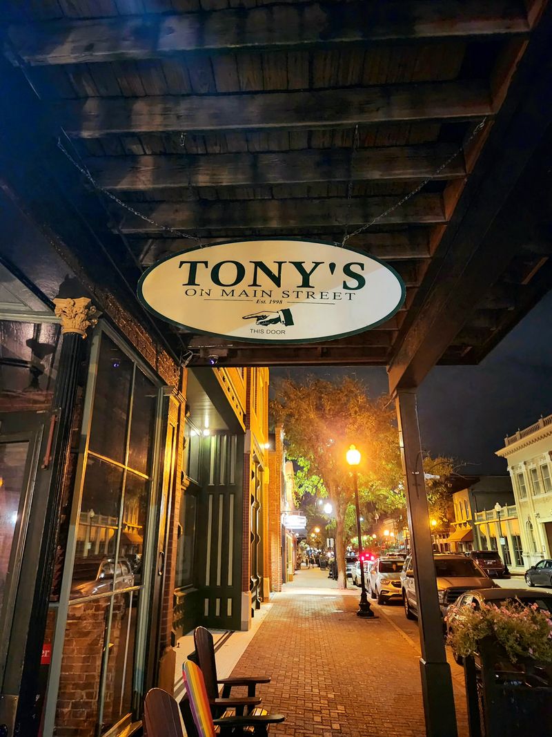 11 Missouri Steakhouses That Quietly Serve The State's Best Beef - Decor Hint Tony's