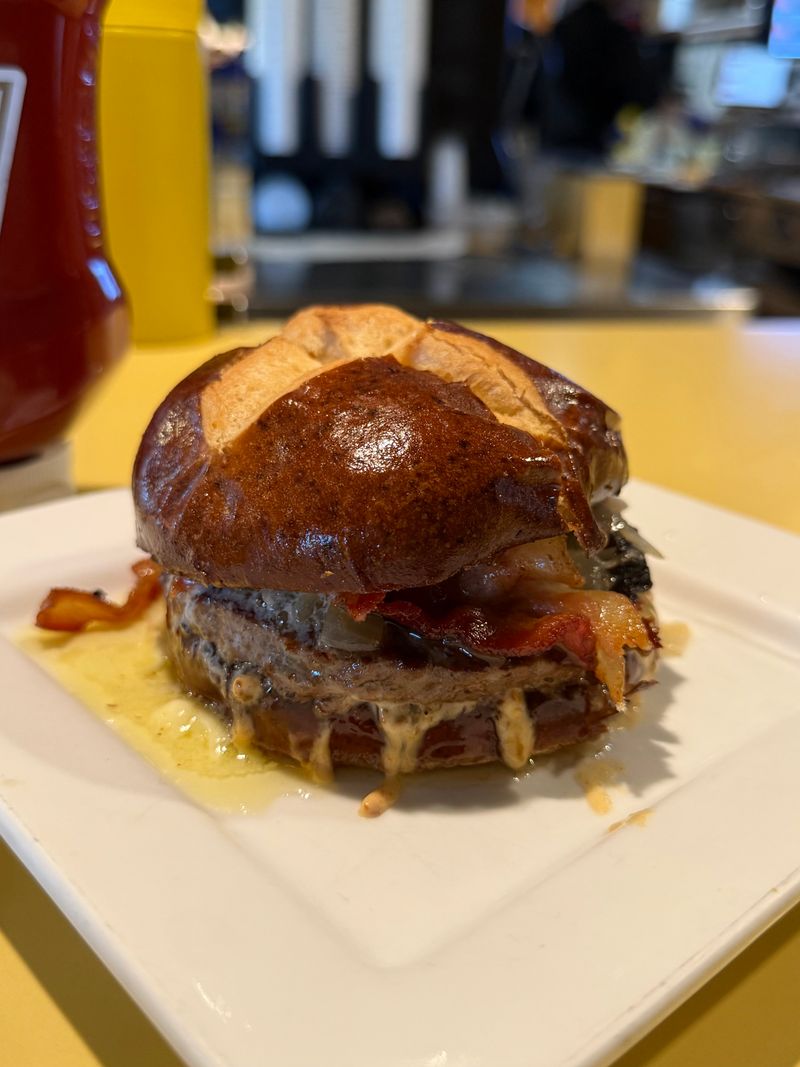 Wisconsin's Quirky Food Expressions That Outsiders Just Don't Get - Decor Hint Butter Burgers