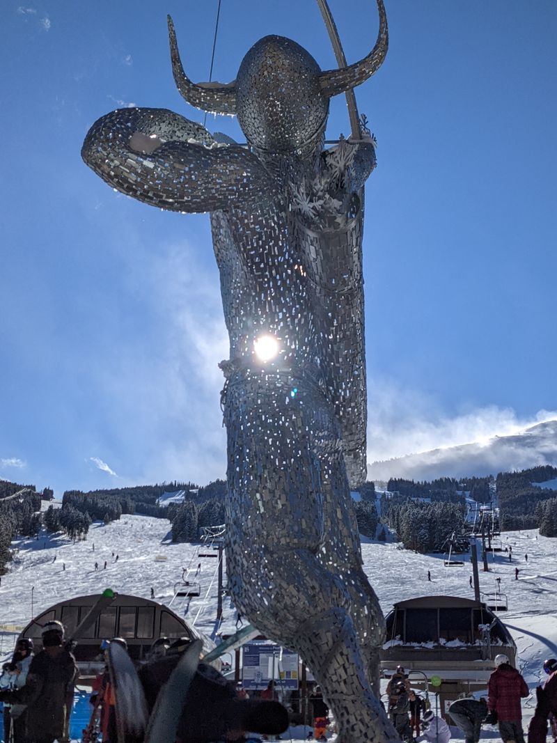 Breckenridge International Snow Sculpture Championships
