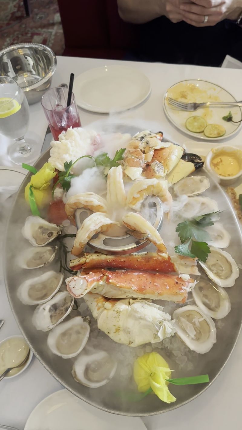 Texas Lobster Roll Spots Serving Big Flavor, No Fuss - Decor Hint Truluck's Seafood