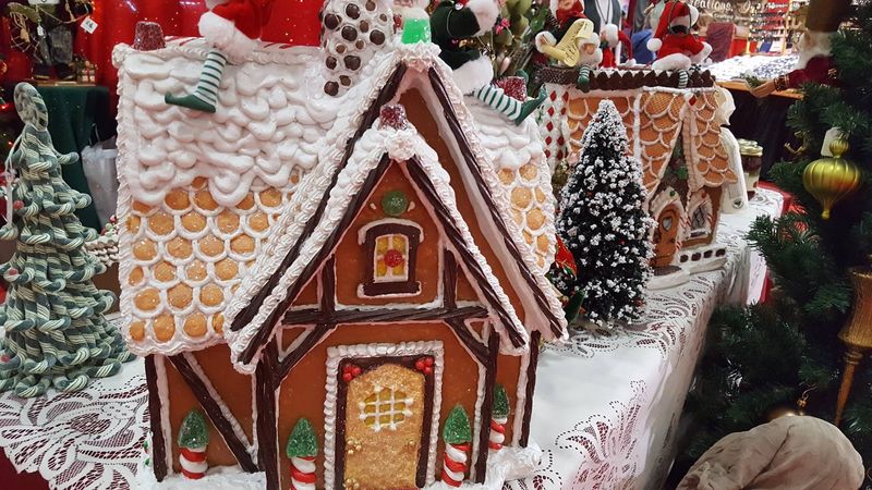 South Carolina Craft Fairs That Will Completely Transform Your Holiday Shopping - Decor Hint Myrtle Beach Winter Wonderland Craft Fair