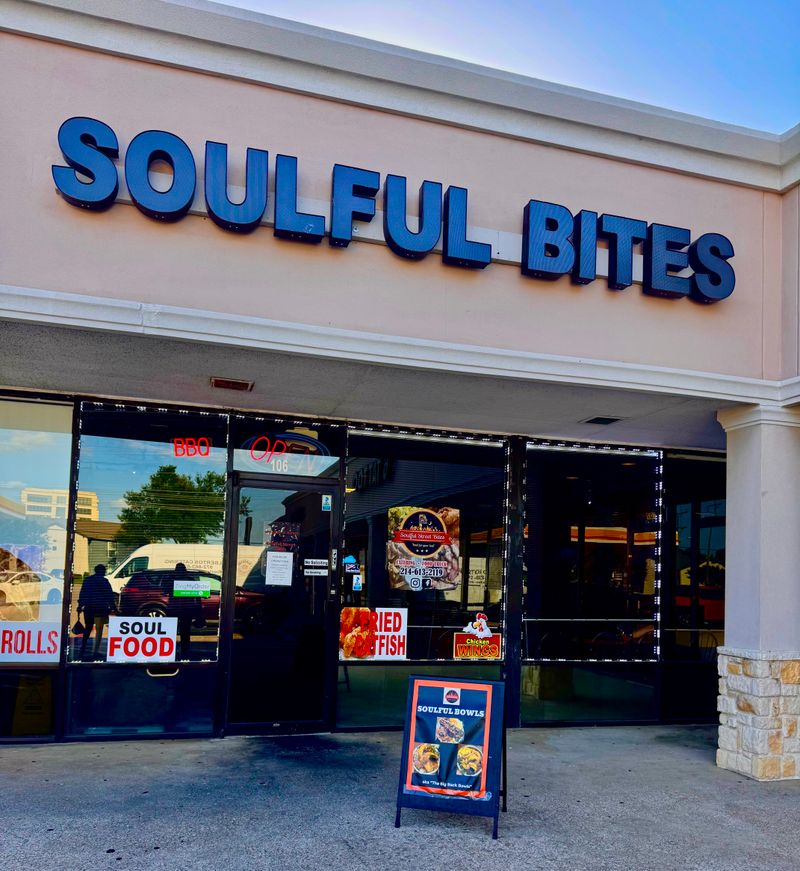 These 14 Delaware Soul Food Cafés Are Serving Comfort Dishes Locals Keep For Themselves - Decor Hint Soulful Bites Diner