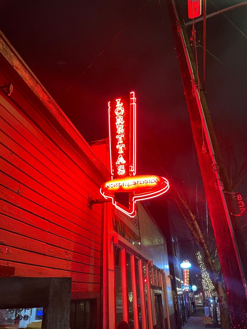 Loretta's Northwesterner