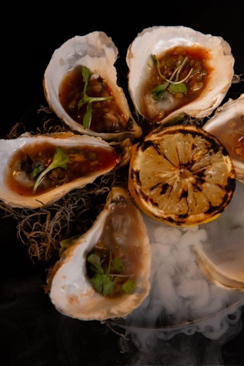 6 Marvellously Unique Restaurant Experiences You’ll Only Find In Scranton, Pennsylvania - Decor Hint Noir Dark Spirits