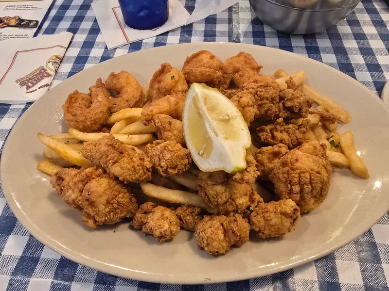 Dirty Dick's Crab House - Nags Head