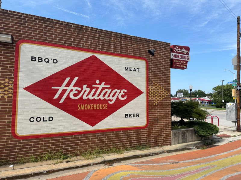 12 Places In South Dakota Where BBQ Still Tastes Like It Did Generations Ago - Decor Hint Heritage BBQ Hall