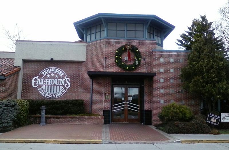 These 16 Tennessee All You Can Eat Buffets Are The Ultimate Fall Foodie Road Trip - Decor Hint Calhoun's Restaurant