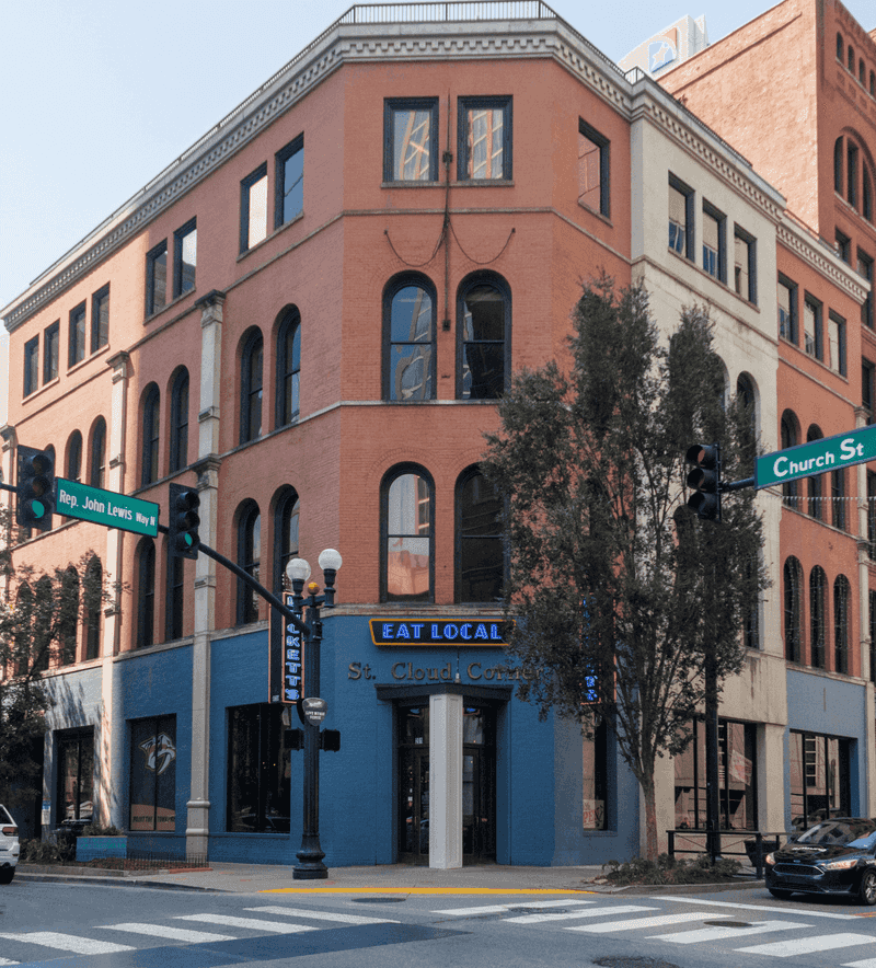 Puckett's Grocery & Restaurant