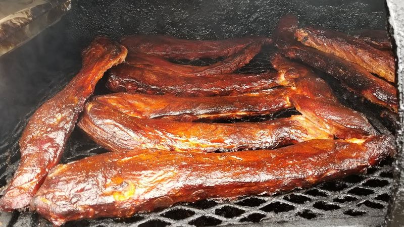 10 BBQ Restaurants In New Mexico That Are Keeping The Tradition Of Real Wood-Fired Barbecue Alive - Decor Hint Nomad's BBQ