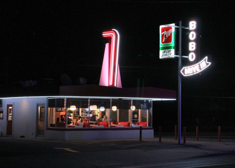 Bobo's Drive In