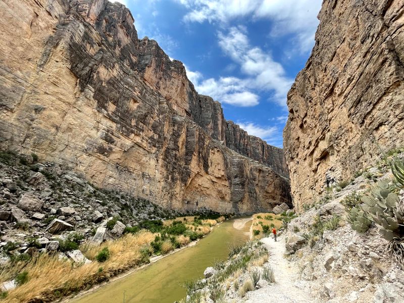 22 Overhyped Texas Attractions That Real Texans Skip Every Time - Decor Hint Big Bend National Park