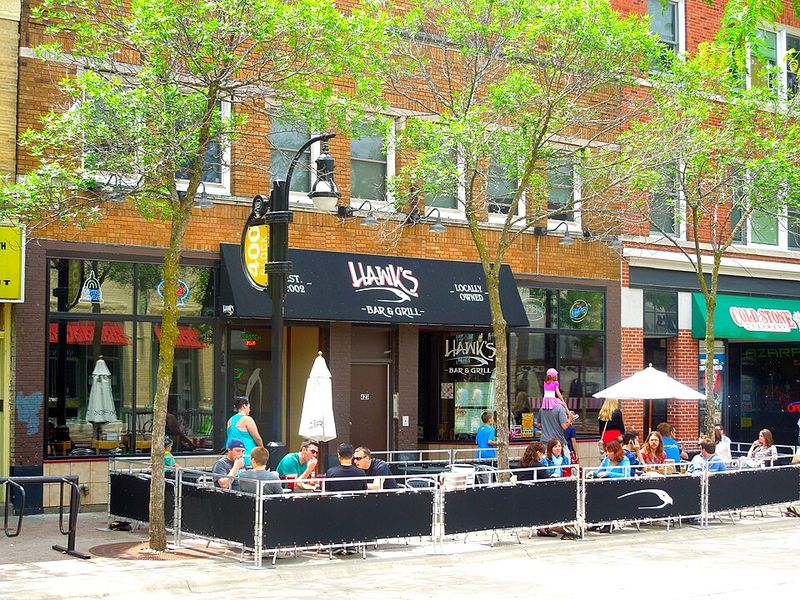 Fish Fry Spots In Louisiana That Locals Practically Treat As Weekend Rituals - Decor Hint Hawk's