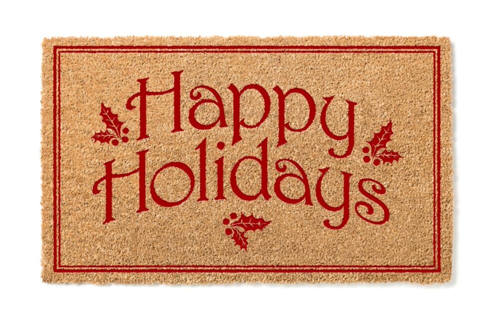 15 Pennsylvania Front Porch Ideas Adding Instant Winter Warmth - Decor Hint Decorative Winter Motif Doormat 1 - Decor Hint