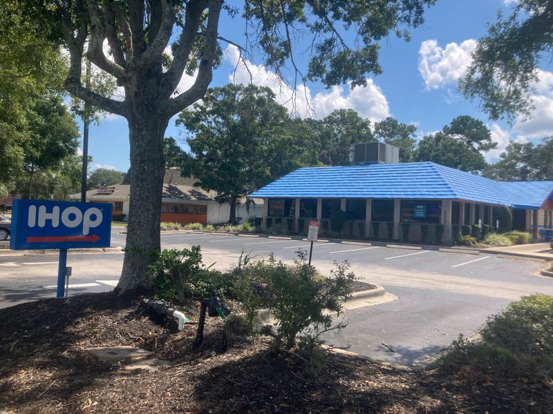 These 14 California Breakfast Buffets Serve The Same Comfort Classics Your Grandparents Loved - Decor Hint IHOP All-You-Can-Eat Pancakes