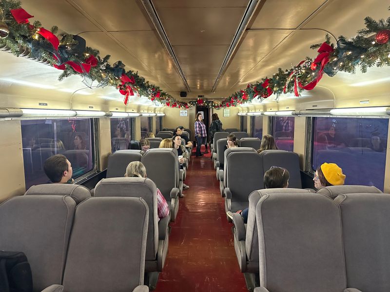 Ride The Rails To Christmas Cheer On Tennessee's North Pole Limited - Decor Hint Ticket Prices Vary Based On Your Seating Preference