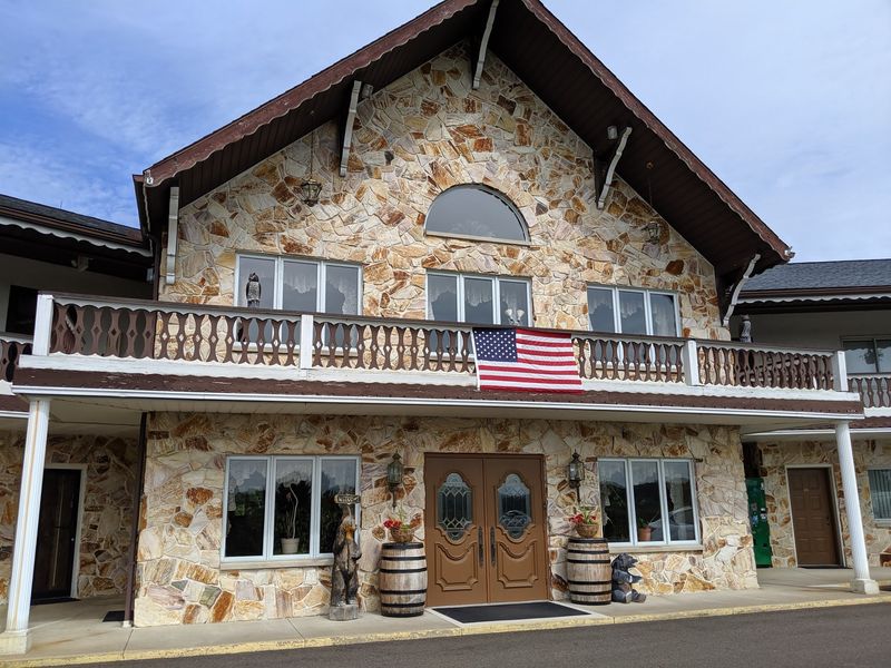 Guggisberg Swiss Inn Restaurant