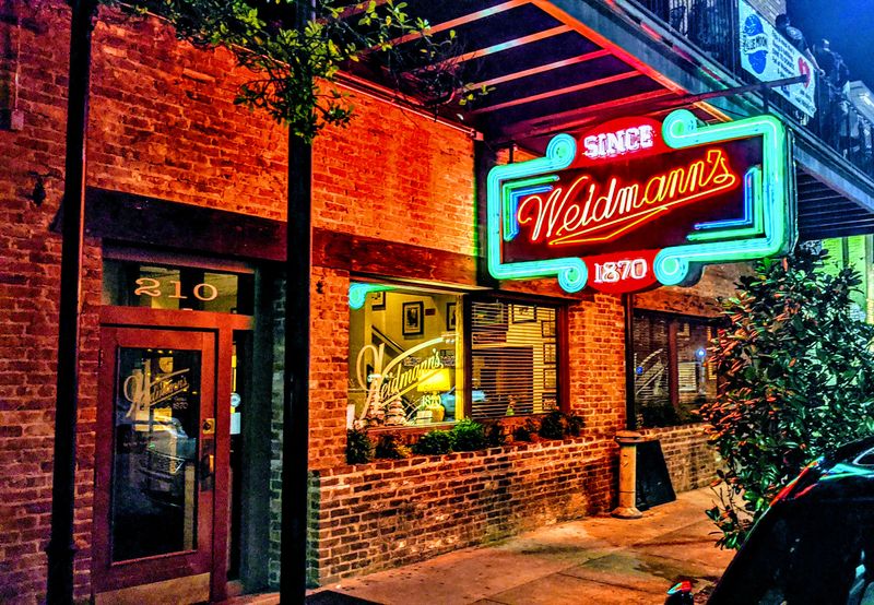 15 Mississippi Restaurants That Prove The Best Food Never Lasts All Night - Decor Hint Weidmann's Restaurant