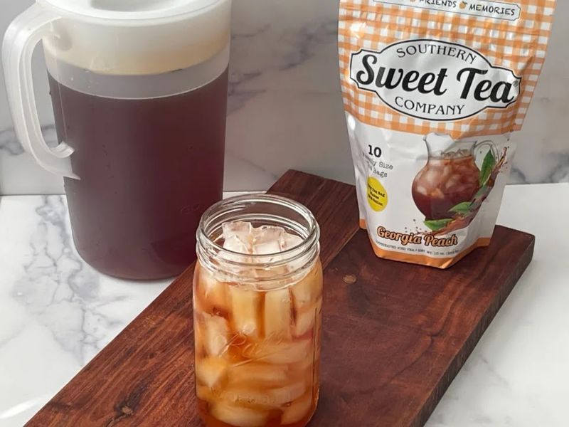 13 North Carolina Food Sayings Outsiders Never Understand - But Locals Use Daily - Decor Hint Sweet Tea With Enough Sugar To Stand A Spoon In