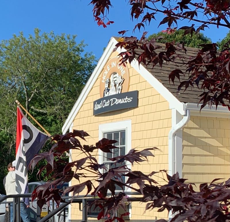 12 Must-Visit Donut Shops In Massachusetts That Are Worth The Road Trip - Decor Hint Hole In One Bakery & Coffee Shop