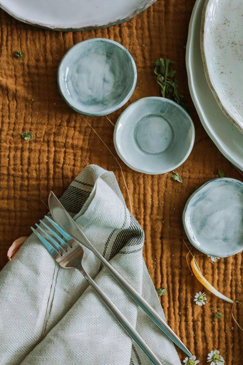 Create a Metallic Tablescape