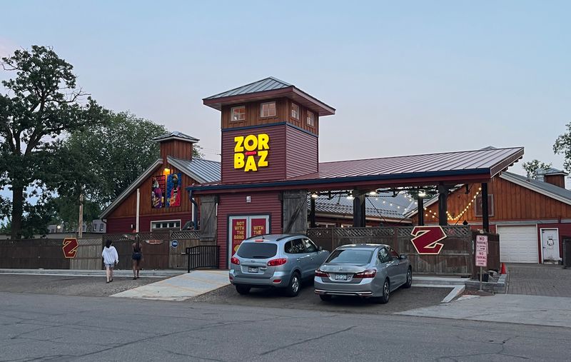 Zorbaz on Detroit Lakes