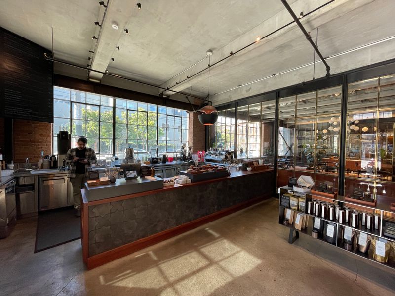 15 Hot Chocolate Havens In San Francisco Featuring Dandelion Chocolate's Sweet Perfection - Decor Hint Frozen Hot Chocolate at Dandelion