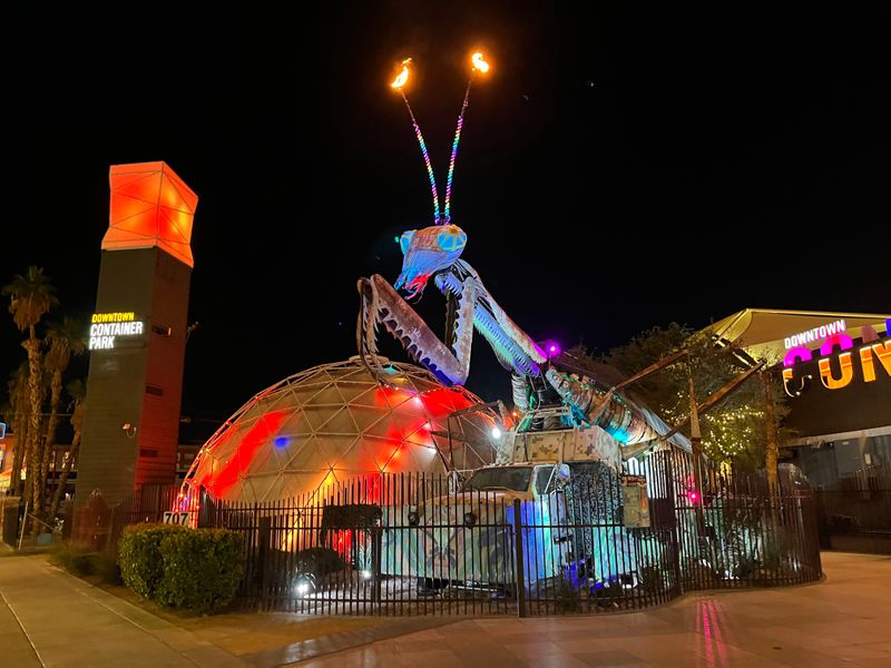 18 Wonderfully Weird Roadside Attractions In Nevada You Need To See To Believe - Decor Hint Container Park Praying Mantis