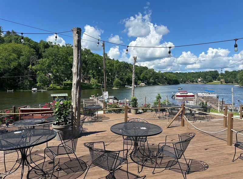 Shady Cliff Restaurant